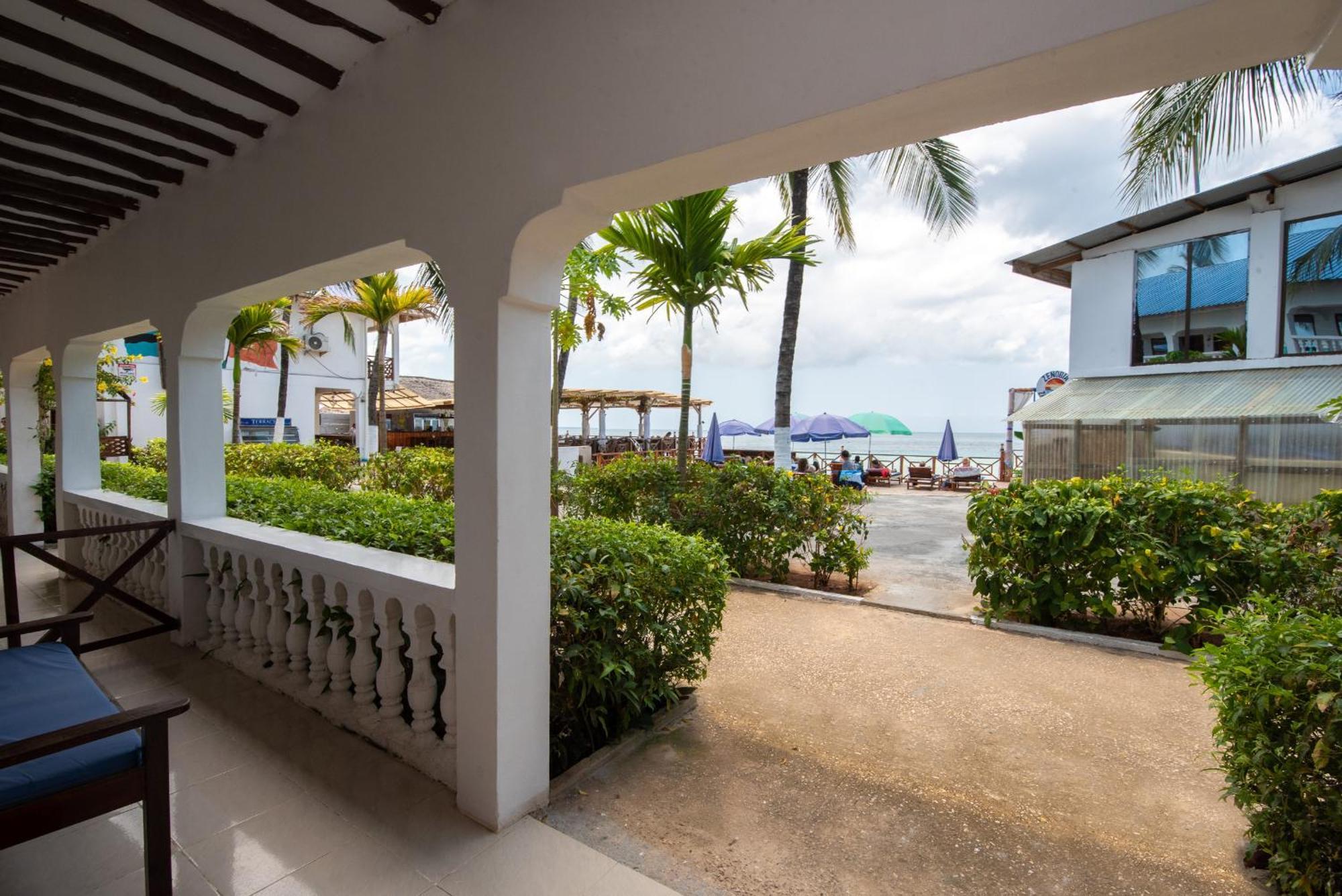 Zenobia Beach Resort Nungwi Værelse billede